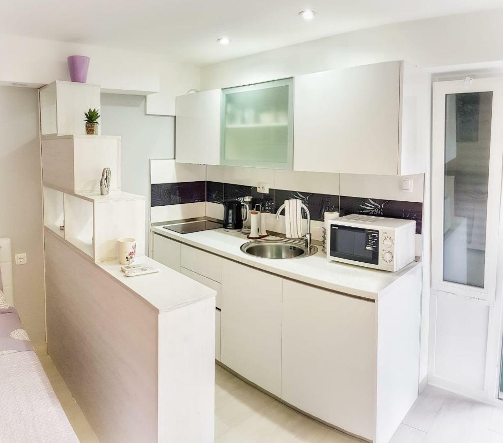 Studio Apartman Noa Apartment Trogir Exterior foto