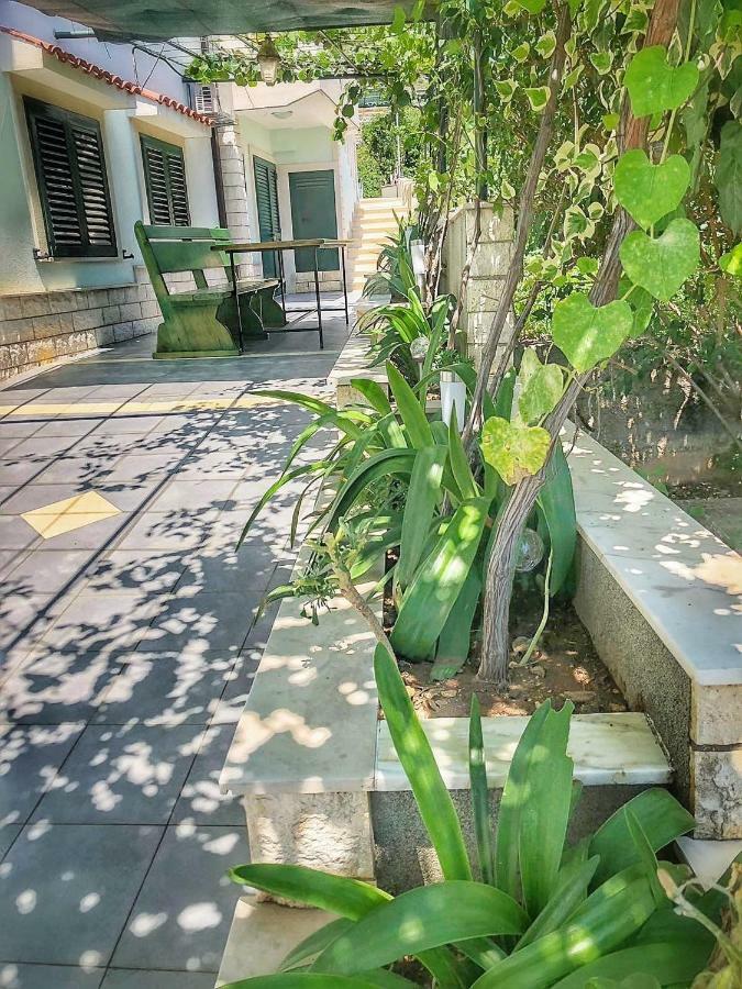 Studio Apartman Noa Apartment Trogir Exterior foto